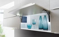  TOP STAY SQ NEW для откидных фасадов, индекс нагрузки 480-1250, высота h-250-400мм, белый с довод.